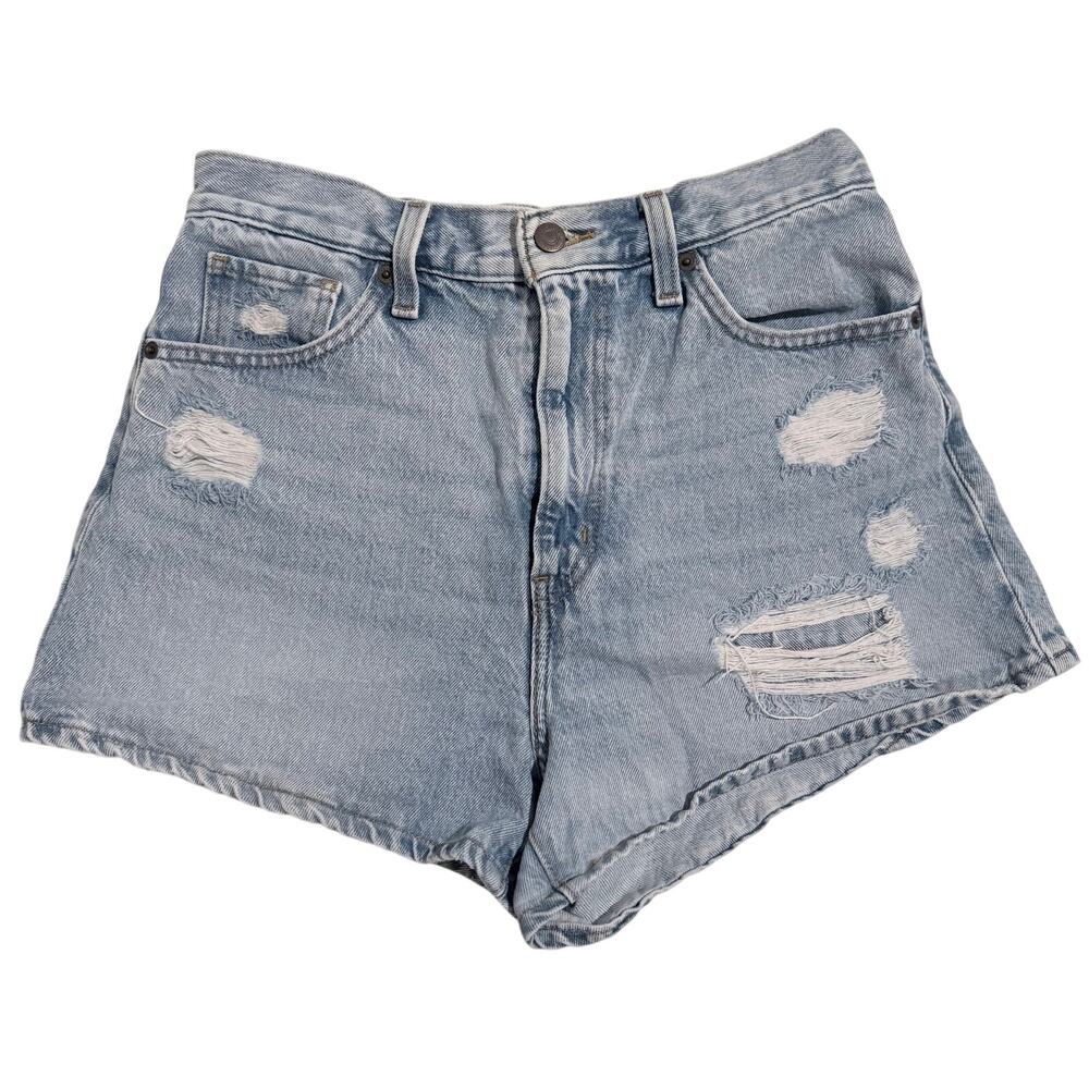 Levi's High Waisted Mom Short Size 29 Light Wash